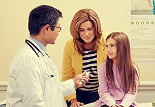 When to Use Your EpiPen® (epinephrine injection, USP) Auto-Injector
